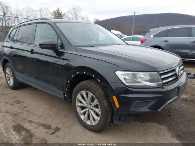 VW Tiguan 2.0T S - изображение 6