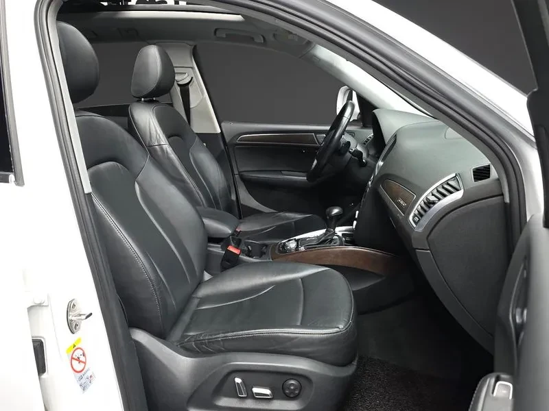 Audi Q5 3.0 TDI Quattro, снимка 11 - Автомобили и джипове - 55130935