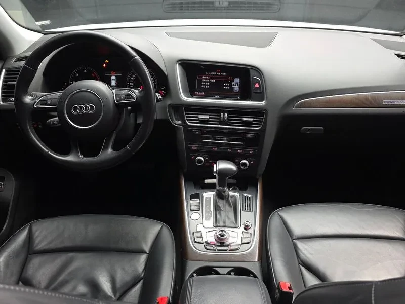 Audi Q5 3.0 TDI Quattro, снимка 7 - Автомобили и джипове - 55130935