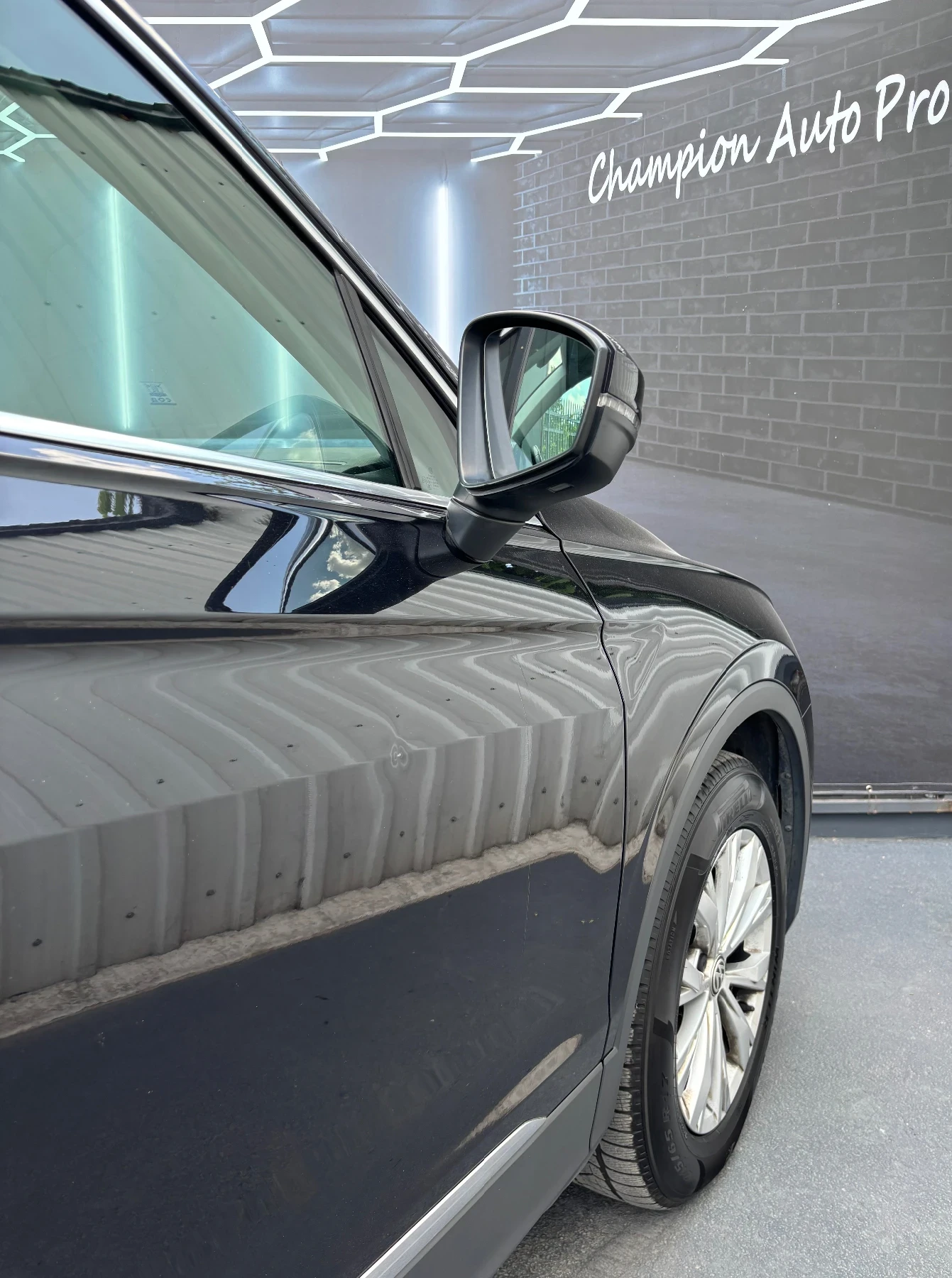 VW Tiguan 2.0TDI-AUTOMATIC - изображение 7