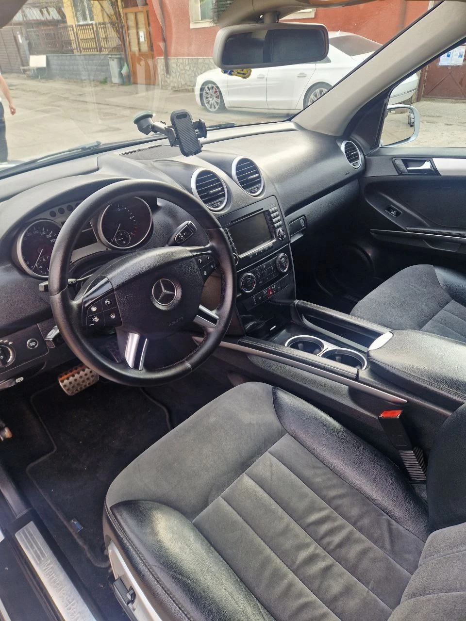 Mercedes-Benz ML 320cdi 4matik - изображение 2