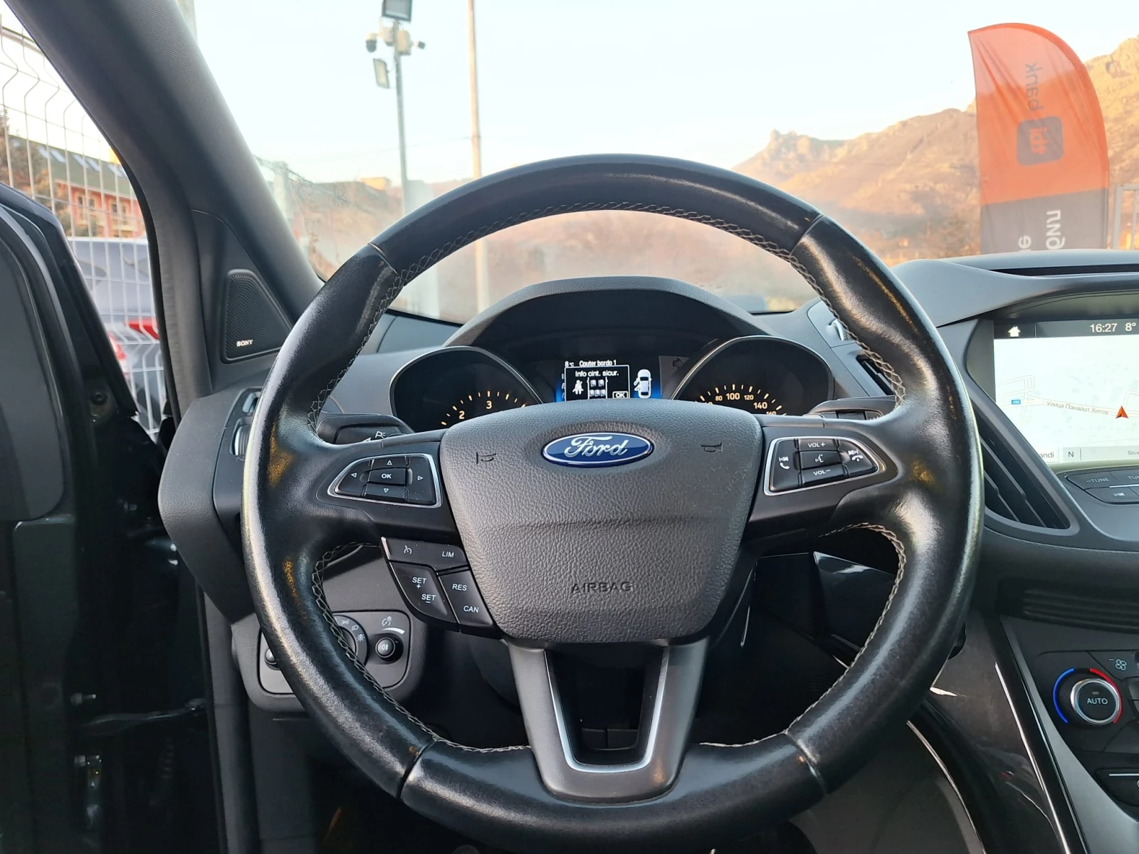 Ford Kuga 2.0 TDCI ST-LINE - изображение 10