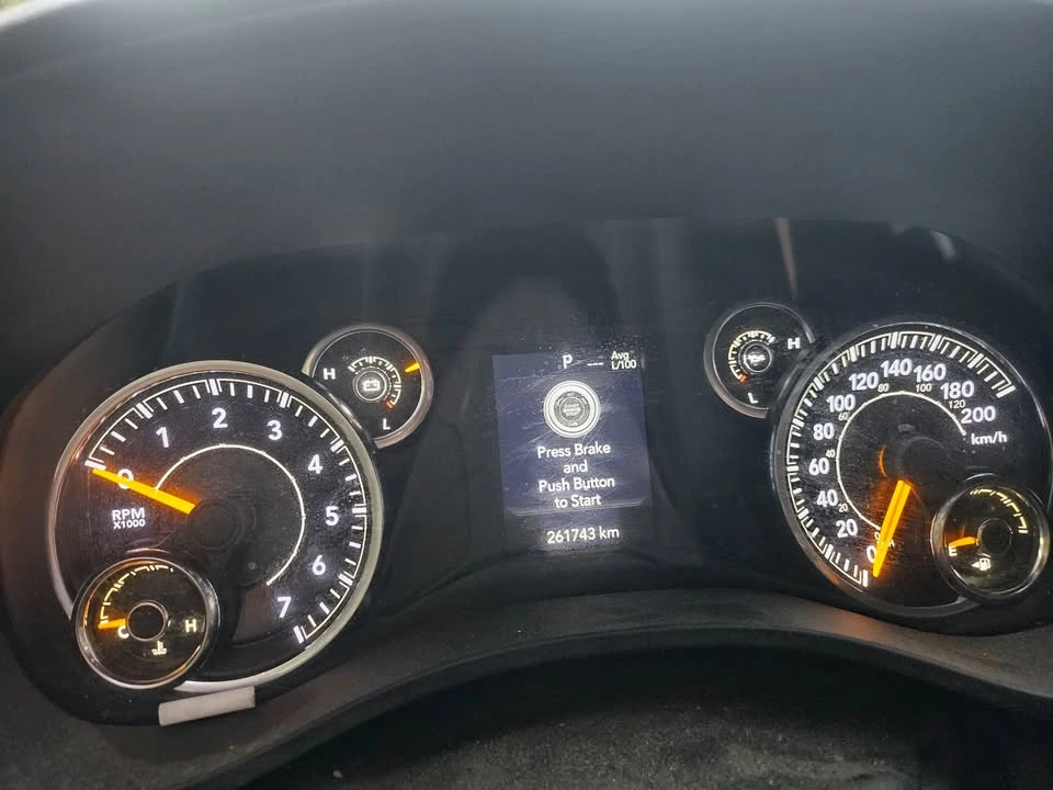 Dodge RAM 1500 CARFAX* АВТОФИНАНСИРАНЕ БЕЗ ПЪРВОНАЧАЛНА ВНОСКА - изображение 3