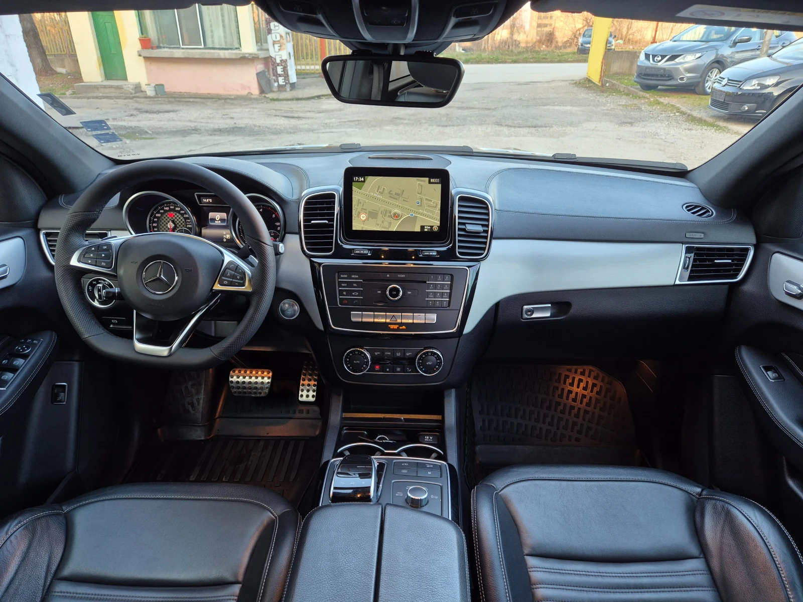 Mercedes-Benz GLE 350 3.0D 258КС TOP 140000KM, снимка 11 - Автомобили и джипове - 53818459