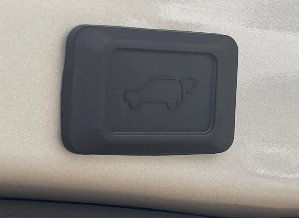 Toyota Rav4 2.5 HEV GR SPORT  4x4| 360º| JBL PANORAMA TOP, снимка 13 - Автомобили и джипове - 53965335