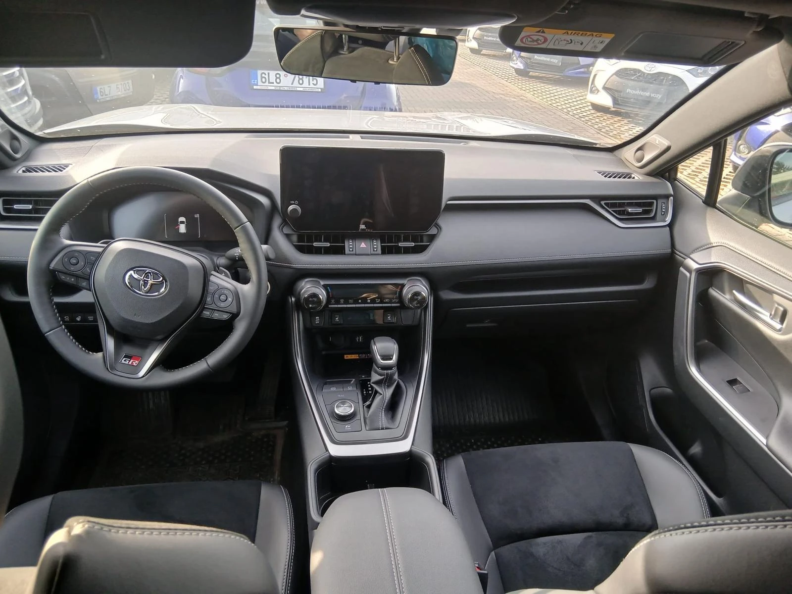 Toyota Rav4 2.5 HEV GR SPORT  4x4| 360º| JBL PANORAMA TOP, снимка 6 - Автомобили и джипове - 53965335