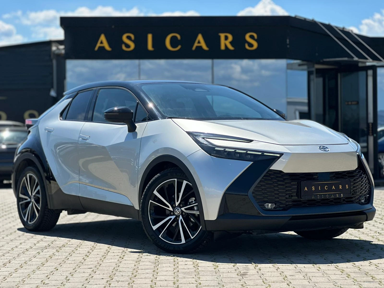 Toyota C-HR / LOUNGE PREMIER / 2.0 HYBRID / TOP /, снимка 7 - Автомобили и джипове - 54441299