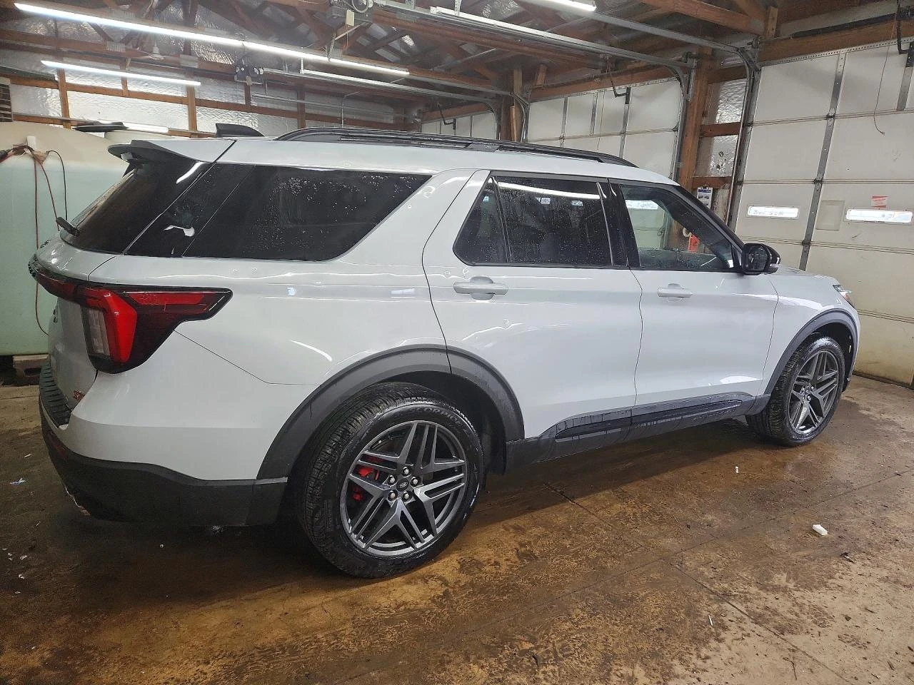 Ford Explorer ST 4x4 | Mobile.bg � ����������� 4