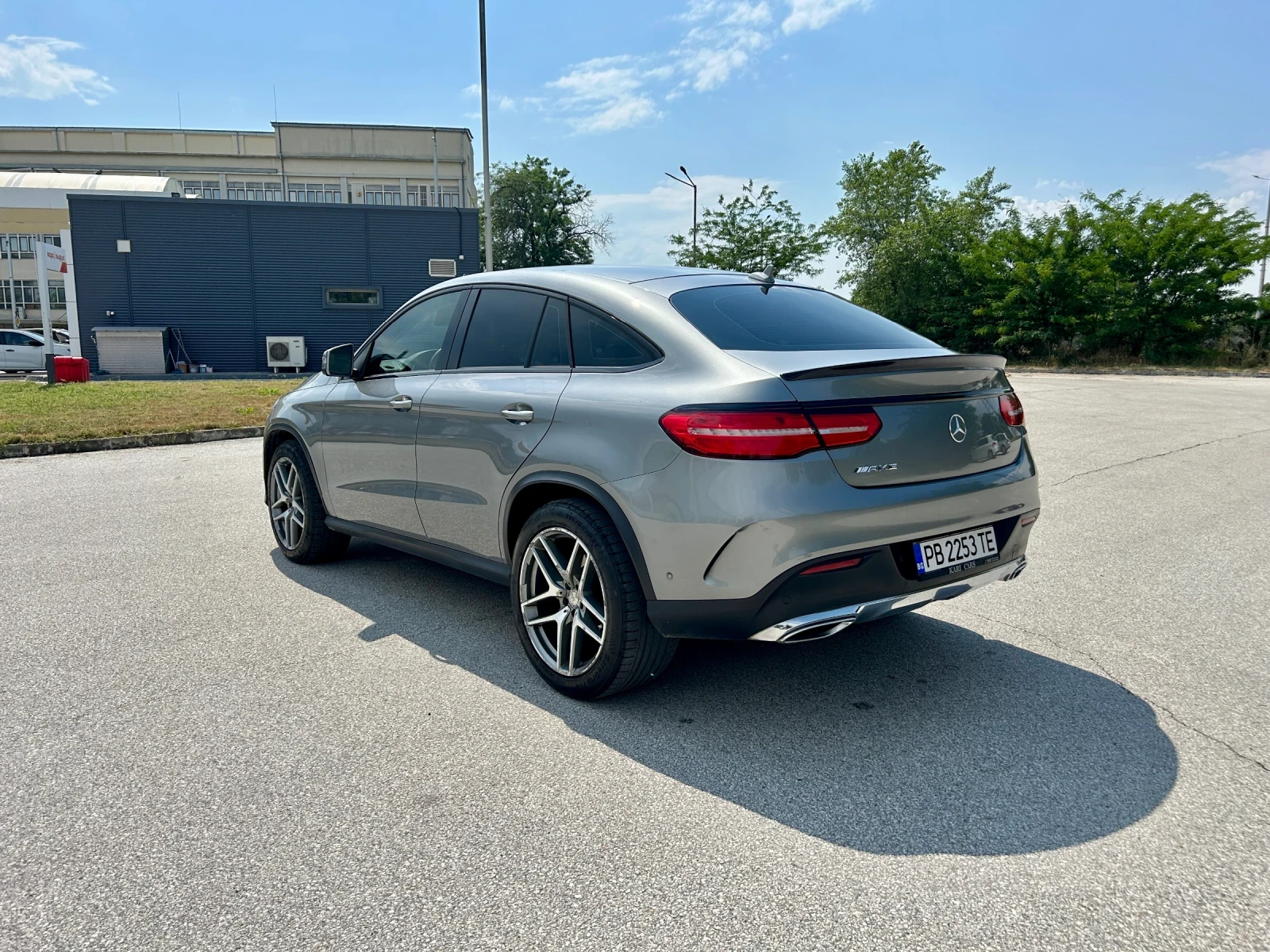 Mercedes-Benz GLE 350 d AMG пакет, снимка 4 - Автомобили и джипове - 54801140
