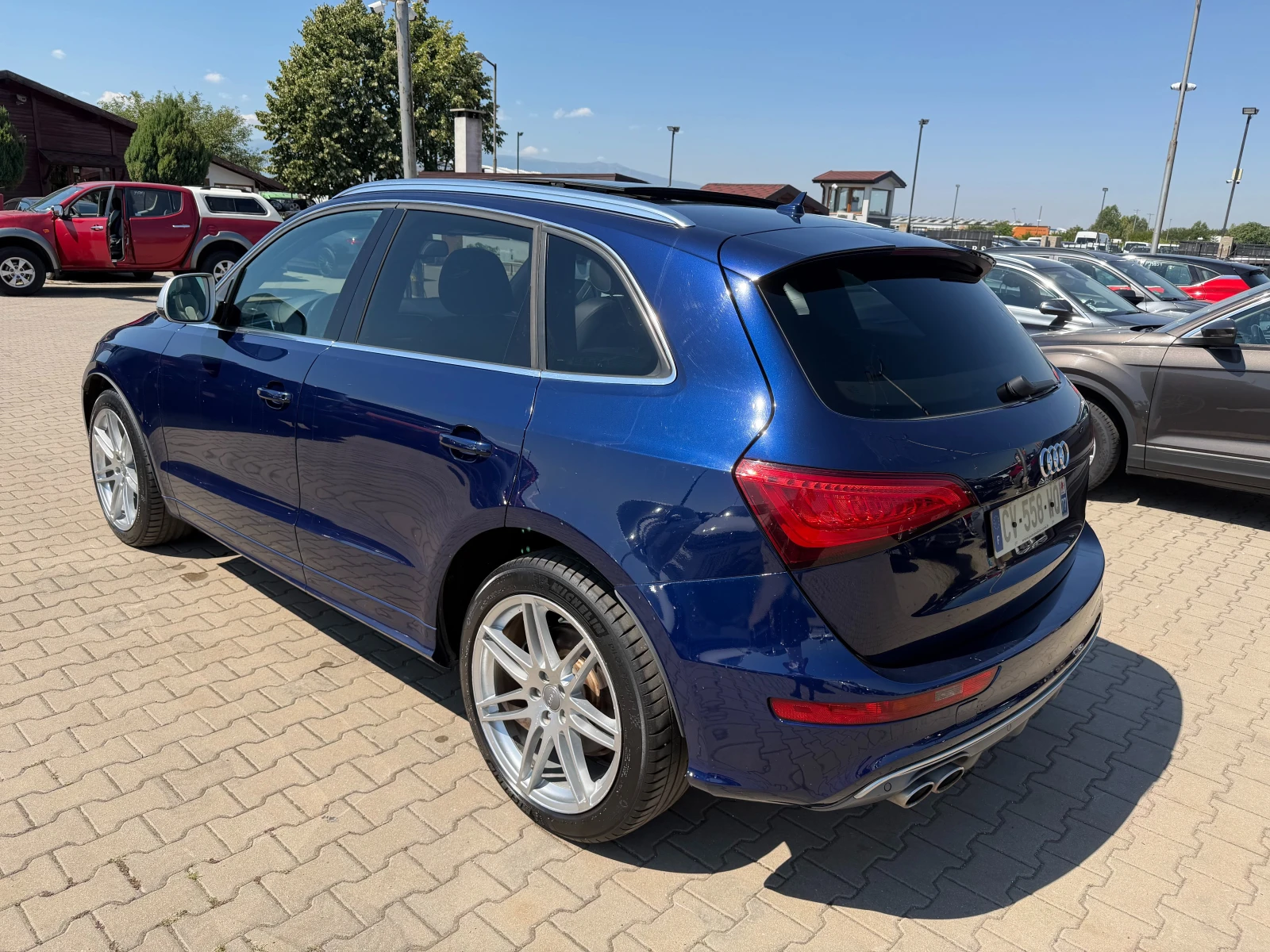 Audi SQ5 3.0TDI QUATTRO/AVTOMAT/KOJA/NAVI/KAMERA EURO 5, снимка 8 - Автомобили и джипове - 55453840