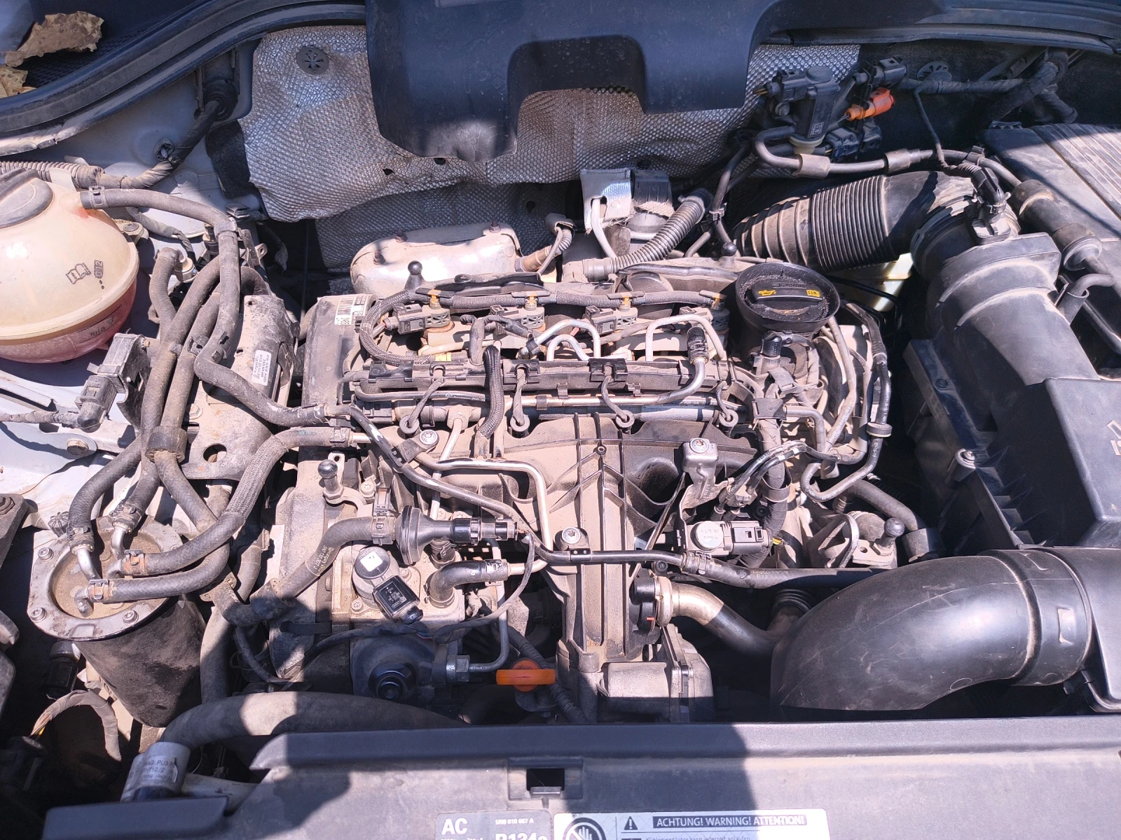 VW Tiguan, снимка 11 - Автомобили и джипове - 55605067