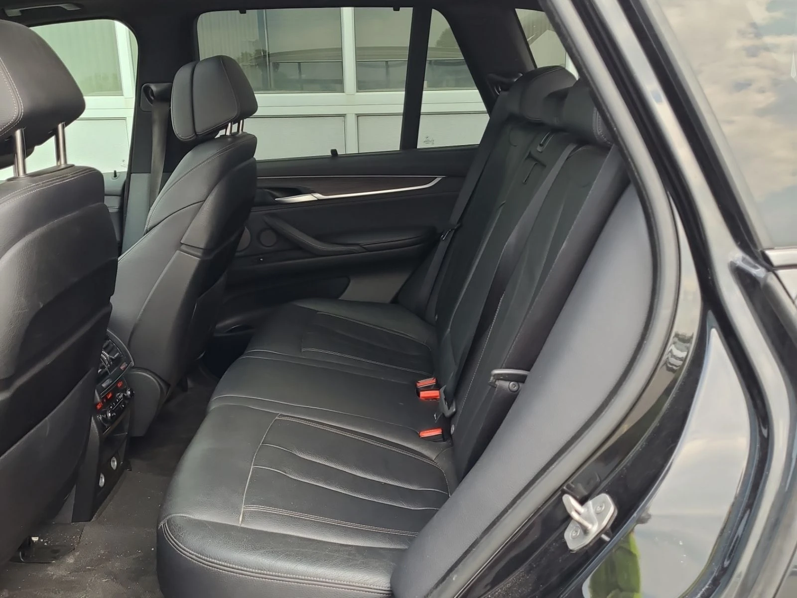 BMW X5 M-pkg* Harman/Kardon* Подгрев* Камера* Пано, снимка 9 - Автомобили и джипове - 55867882
