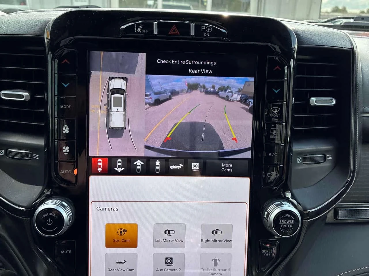 Dodge RAM 1500 Limited / 360 / Hud / Harman Kardon / Обдухване / , снимка 17 - Автомобили и джипове - 56198746
