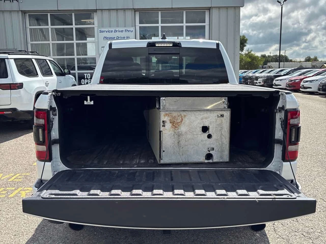Dodge RAM 1500 Limited / 360 / Hud / Harman Kardon / Обдухване / , снимка 12 - Автомобили и джипове - 56198746