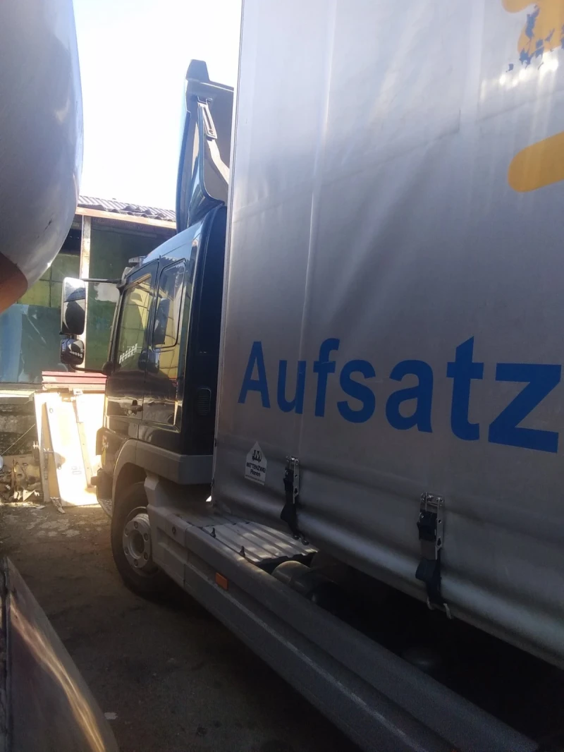 Mercedes-Benz Atego 818, снимка 10 - Камиони - 51740815