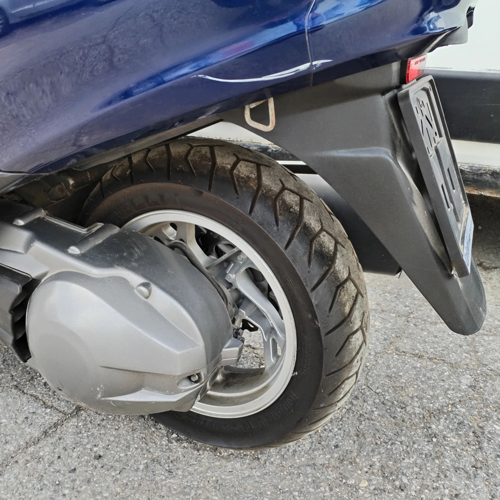 Suzuki Burgman 400 k7 - изображение 5
