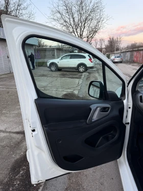 Peugeot Partner 1.6 HDI 100 к.с. 2018, снимка 6