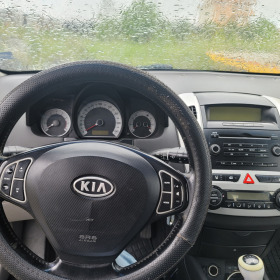 Kia Ceed 1.6, снимка 4 - Автомобили и джипове - 45847030