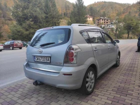 Toyota Corolla verso 2.0TDI, снимка 6