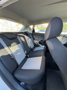 Seat Ibiza 1.2 Tdi, снимка 12