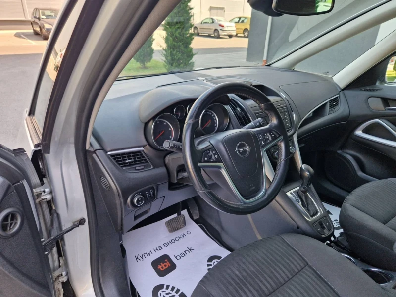 Opel Zafira 2.0 / АВТОМАТИК , снимка 8 - Автомобили и джипове - 43329159