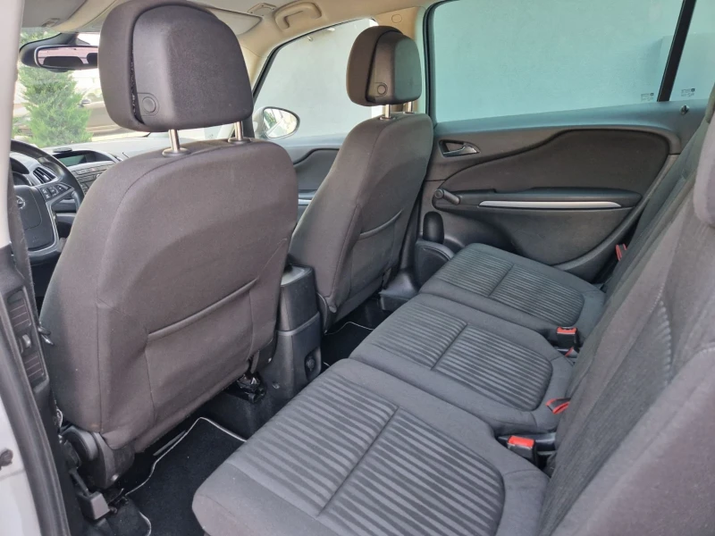 Opel Zafira 2.0 / АВТОМАТИК , снимка 11 - Автомобили и джипове - 43329159