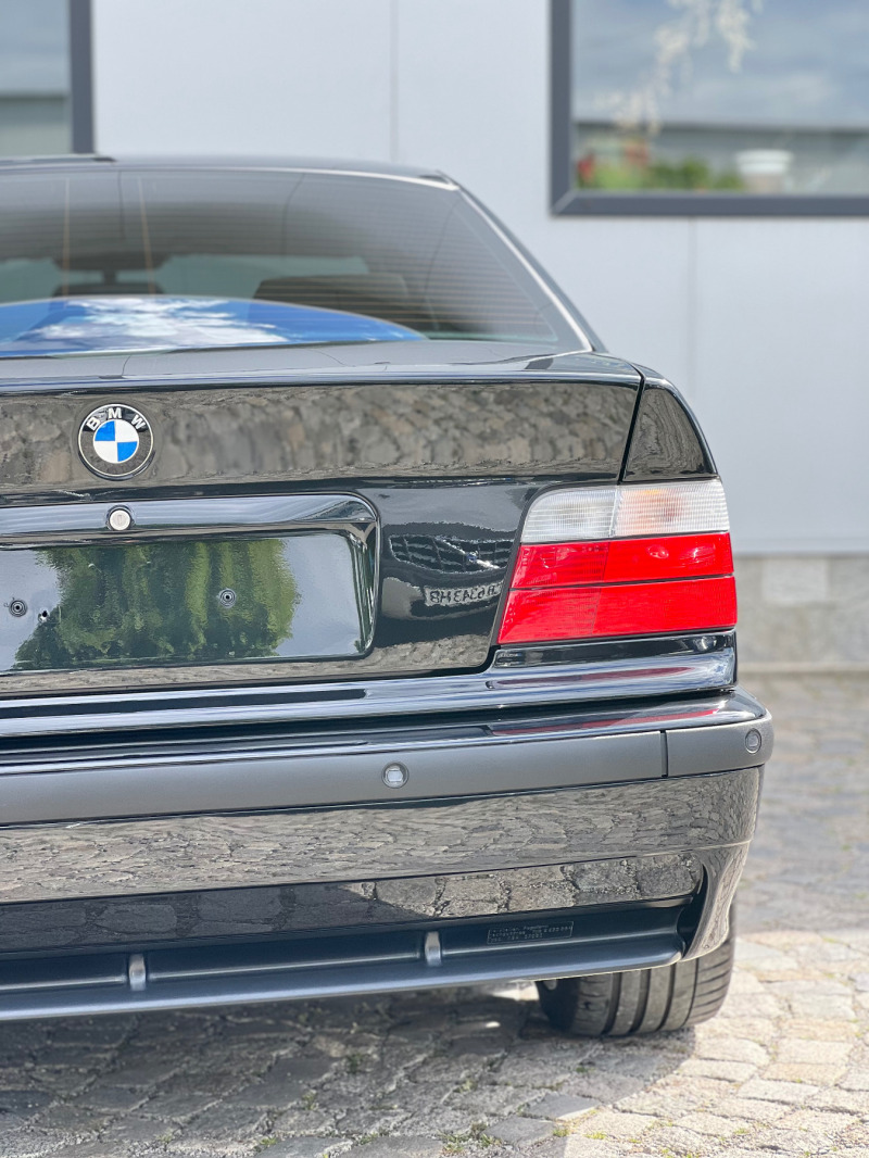 BMW 320, снимка 5 - Автомобили и джипове - 45718522