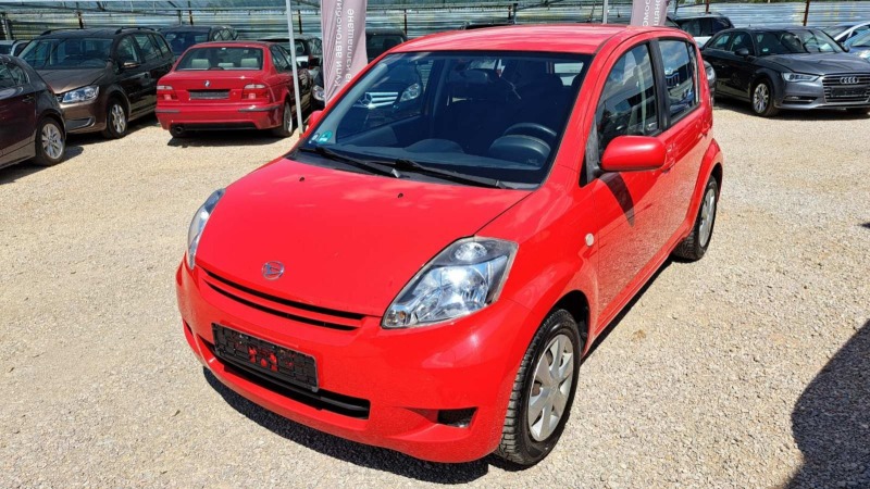 Daihatsu Sirion NOV VNOS GERMANY, снимка 1 - Автомобили и джипове - 46734232