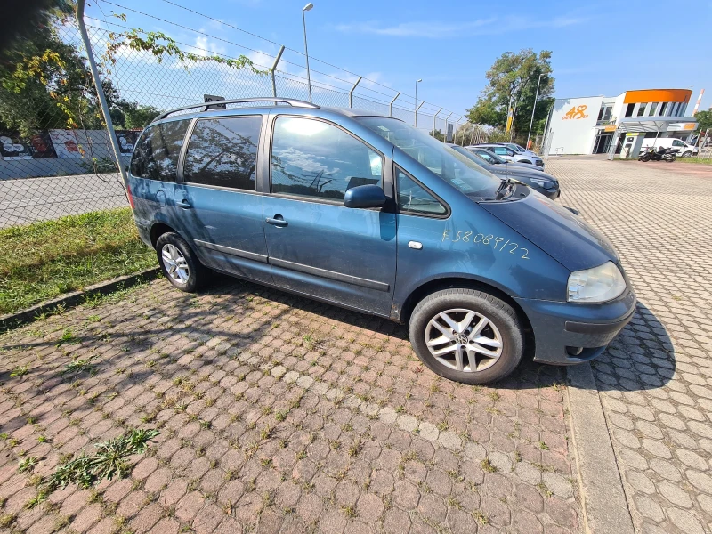 VW Sharan 6 СКОРОСТИ, НОВ ВНОС , снимка 3 - Автомобили и джипове - 47058174