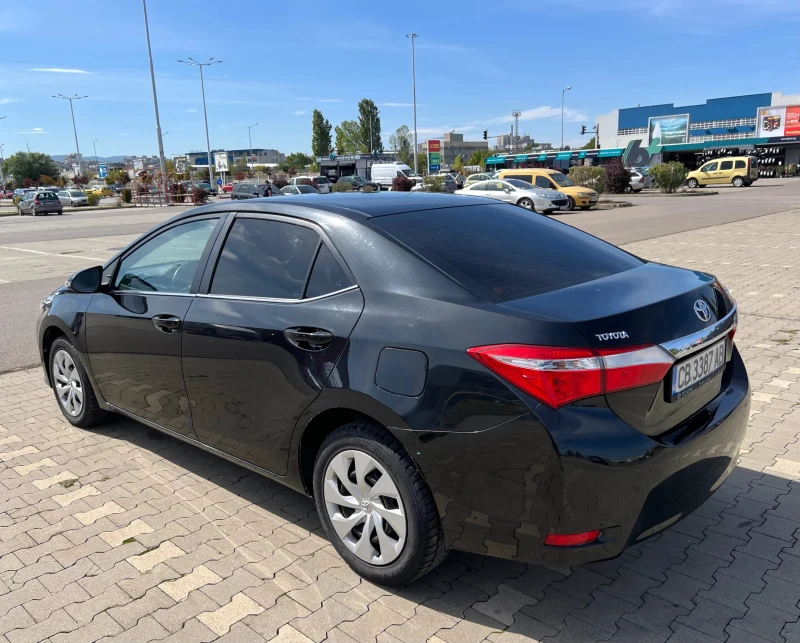 Toyota Corolla 1.6, снимка 5 - Автомобили и джипове - 47330055