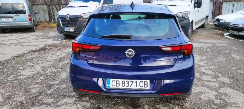 Opel Astra 1.6 CDTI, снимка 6 - Автомобили и джипове - 49019136