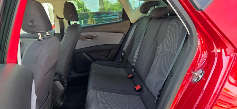 Seat Leon 73779км., снимка 9 - Автомобили и джипове - 51611823