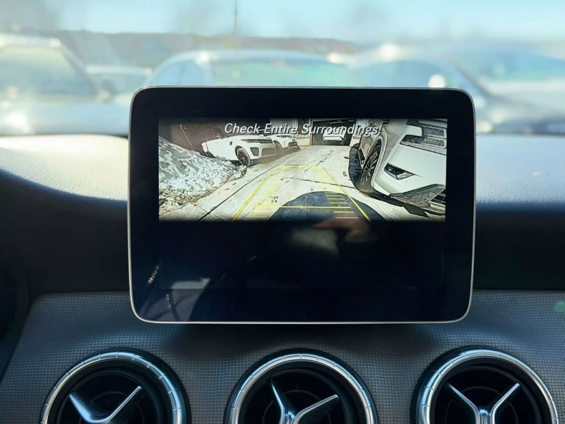 Mercedes-Benz CLA 250 * CARFAX * ЦЕНА ДО БГ, снимка 14 - Автомобили и джипове - 53384084