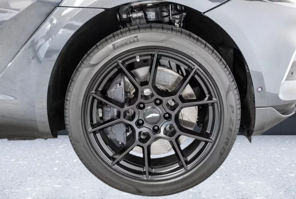 Aston Martin DBX = Air Suspension = Гаранция, снимка 4 - Автомобили и джипове - 54013461