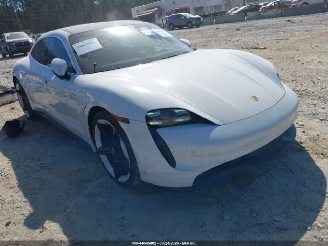 Porsche Taycan 4S