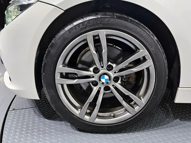 BMW 320 d, снимка 5 - Автомобили и джипове - 54592495