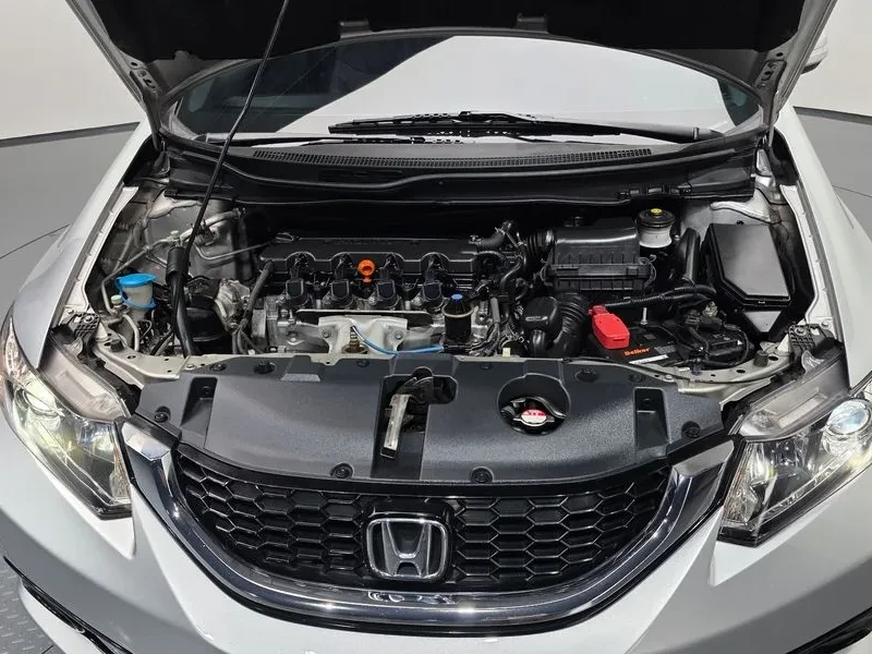 Honda Civic 1.8, снимка 5 - Автомобили и джипове - 55783346