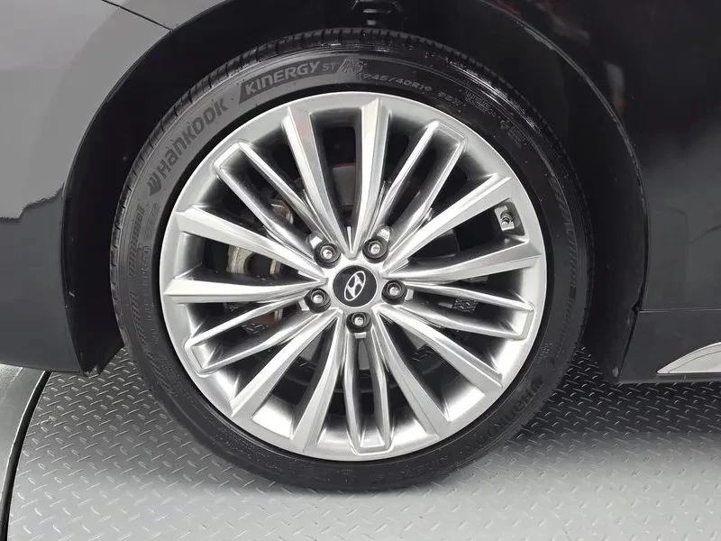 Hyundai Grandeur, снимка 5 - Автомобили и джипове - 56726830