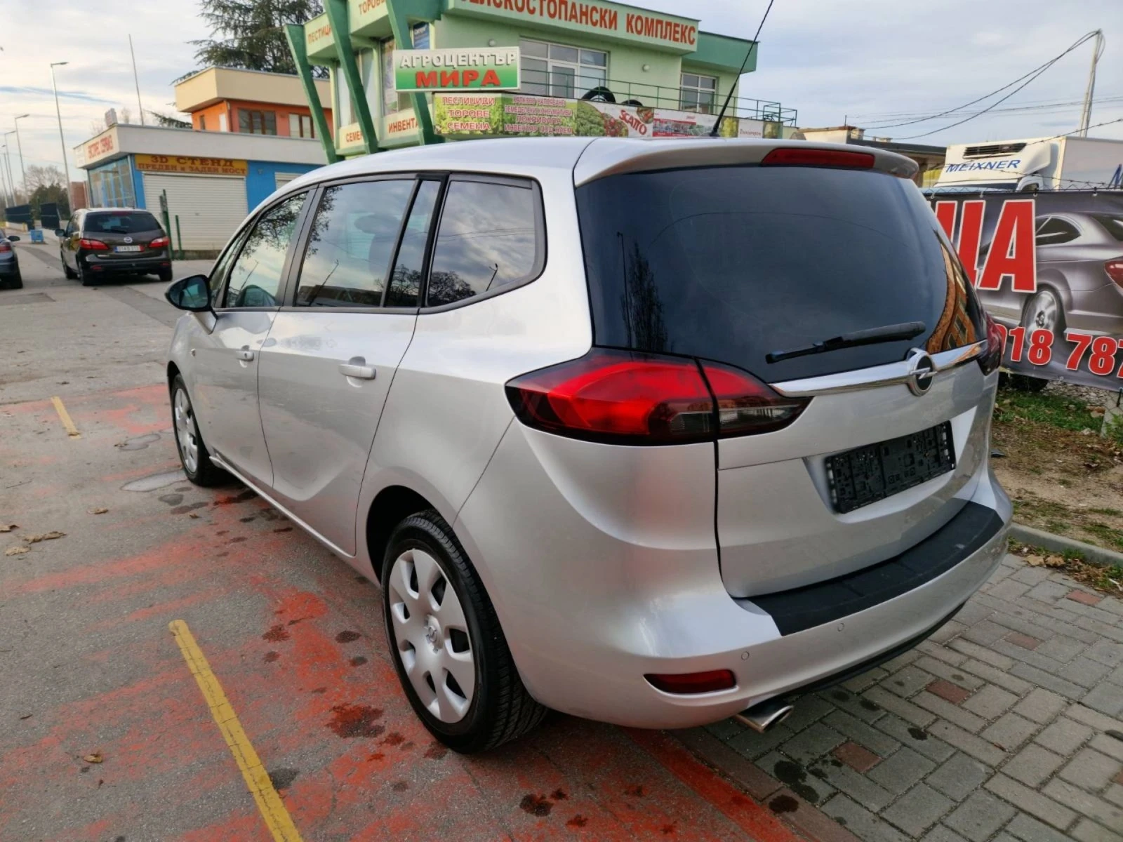 Opel Zafira 2.0 / АВТОМАТИК  - изображение 3