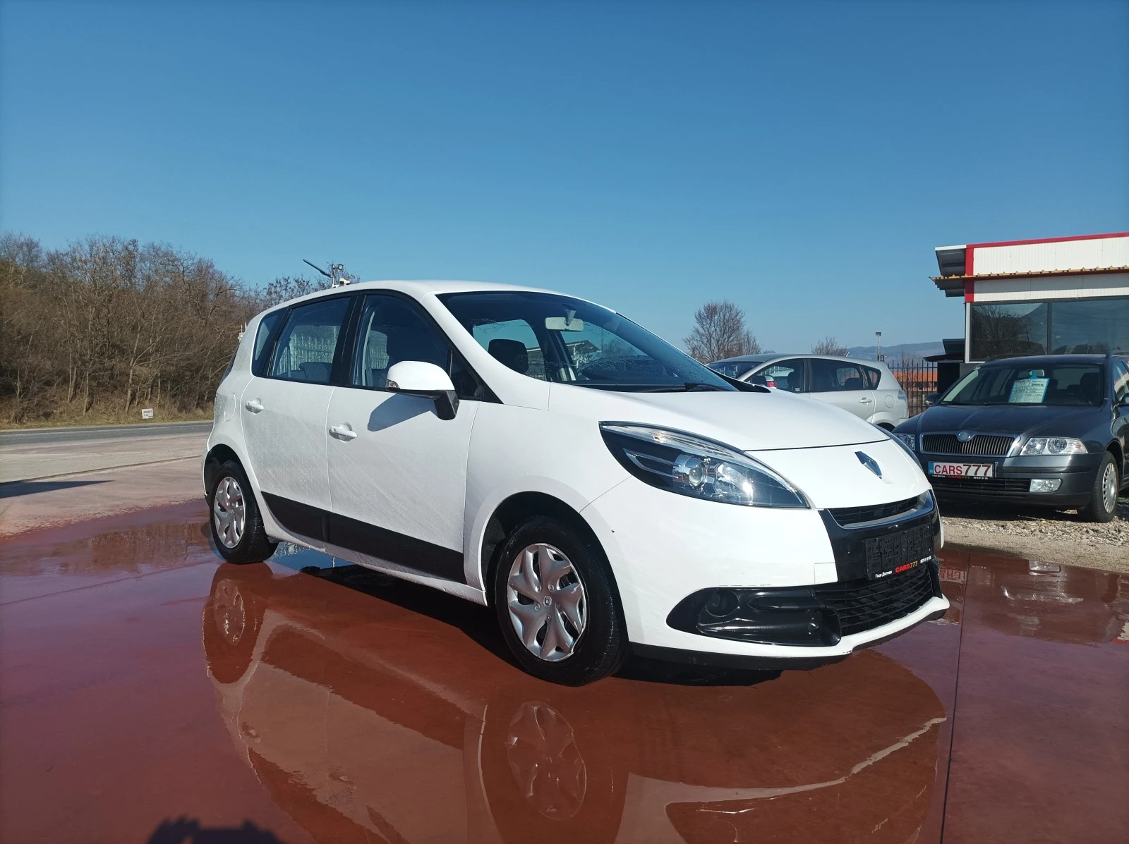 Renault Scenic 1.6 BENZIN/EURO 5B-ЛИЗИНГ - изображение 3