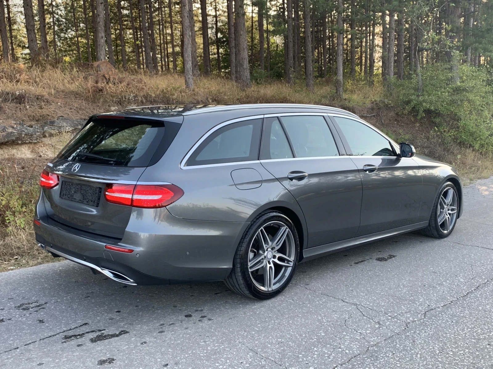 Mercedes-Benz E 350 Premium Plus Multibeam LED Head-Up - изображение 3