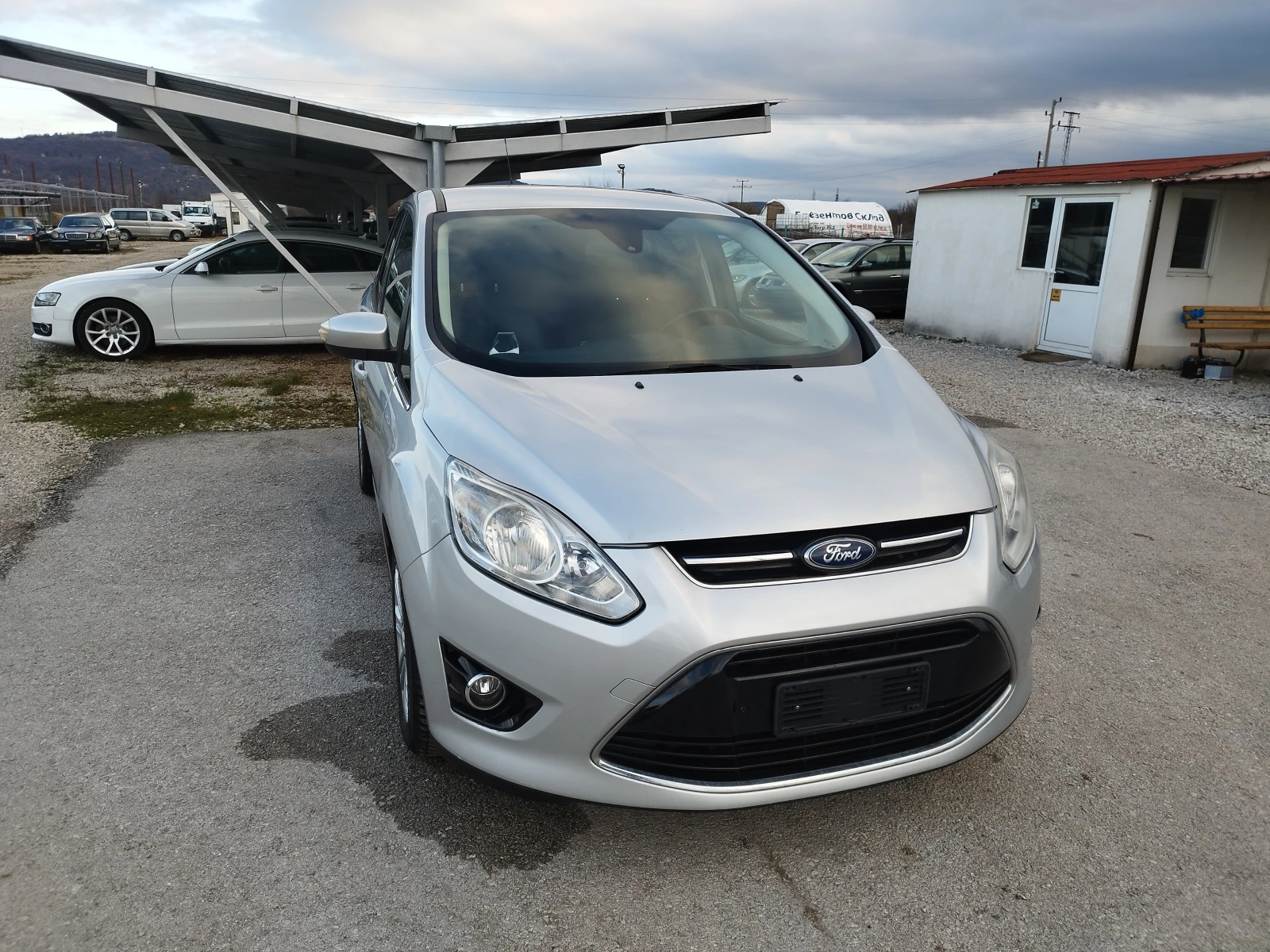 Ford C-max 1.6TDCI Italia EURO-5B - изображение 3