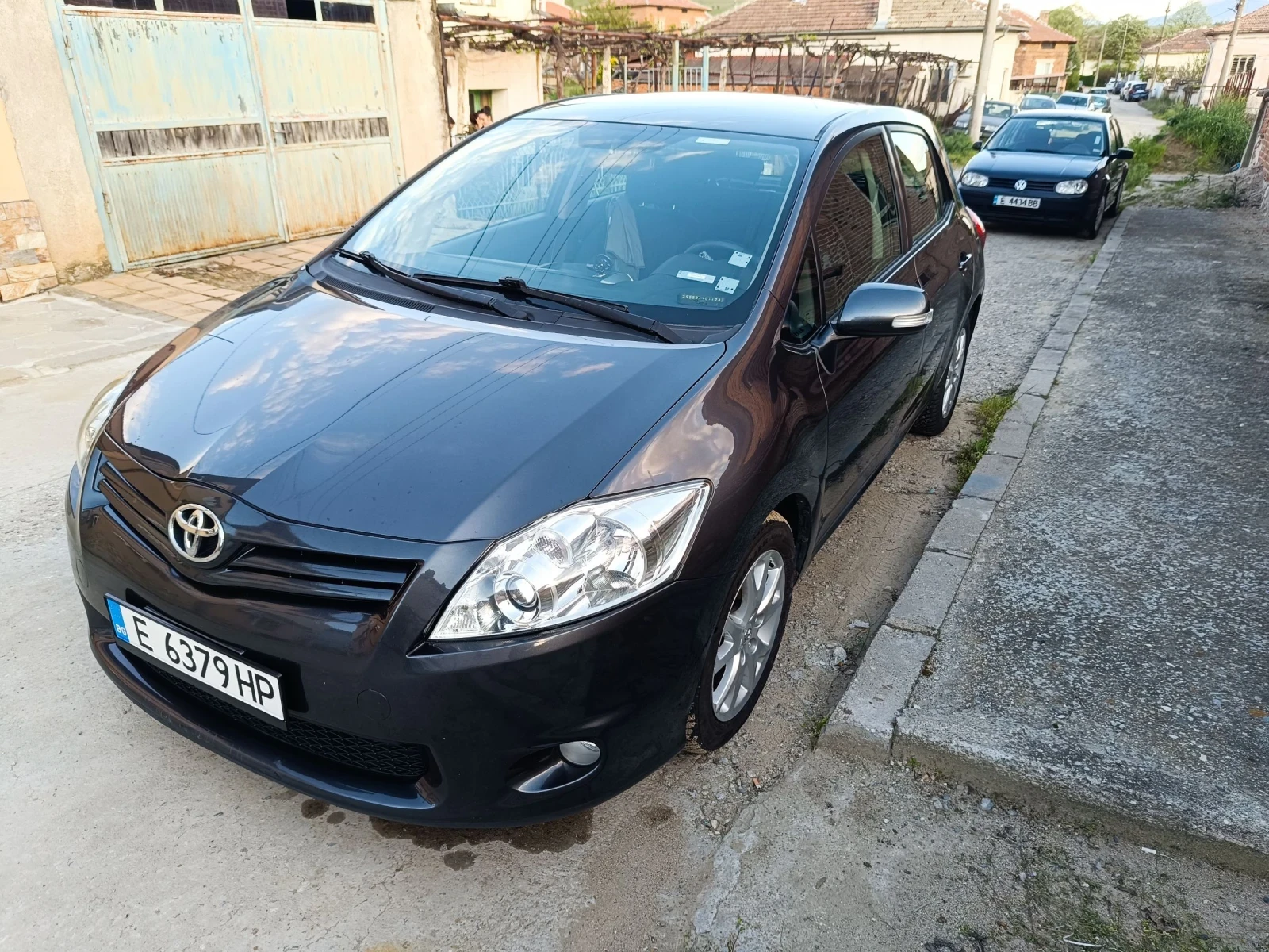 Toyota Auris 1.4d - изображение 5