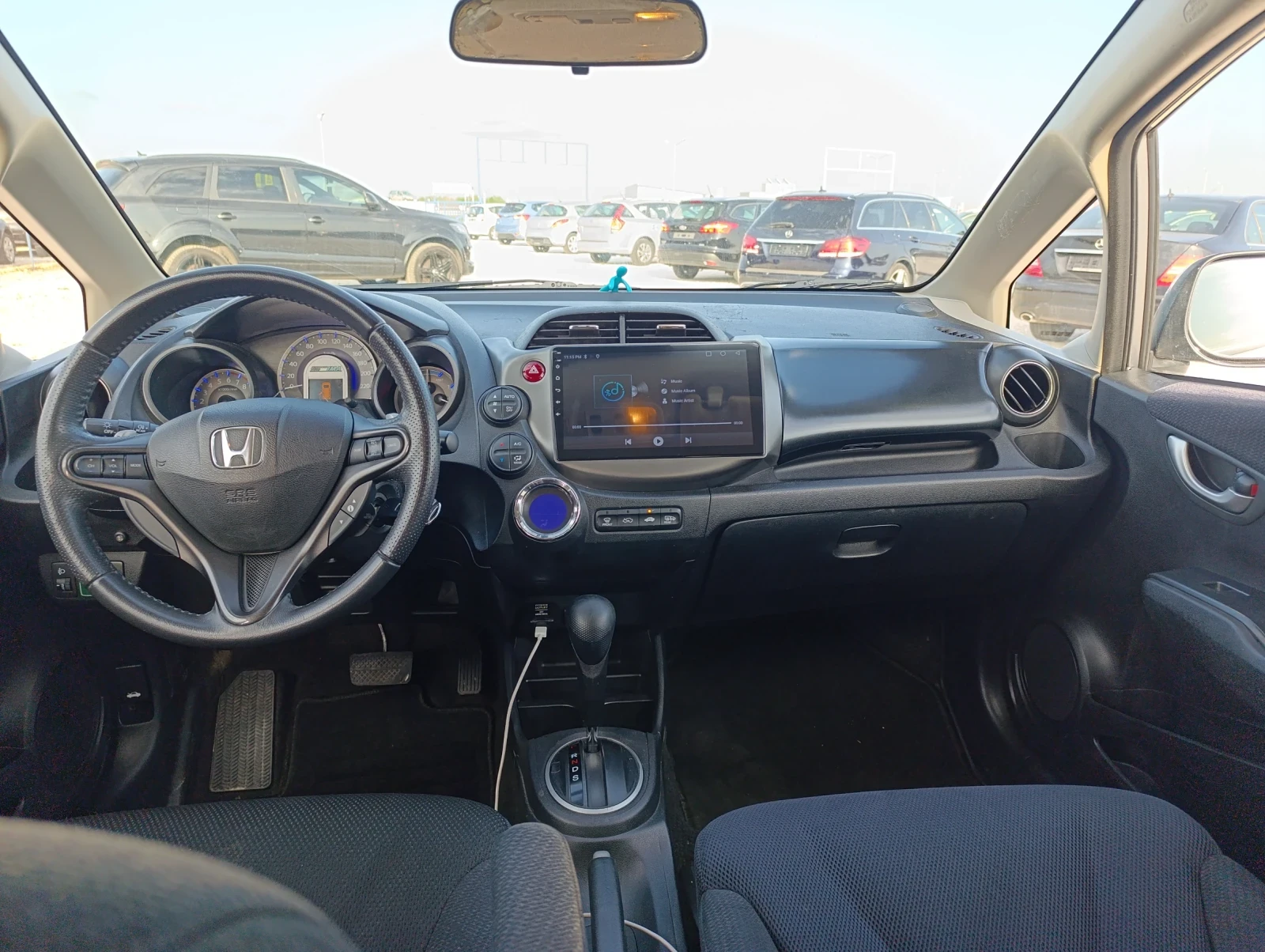 Honda Jazz 1.4 хибрид!Навигация!Автомат!Панорама!facelift!!!! - изображение 8
