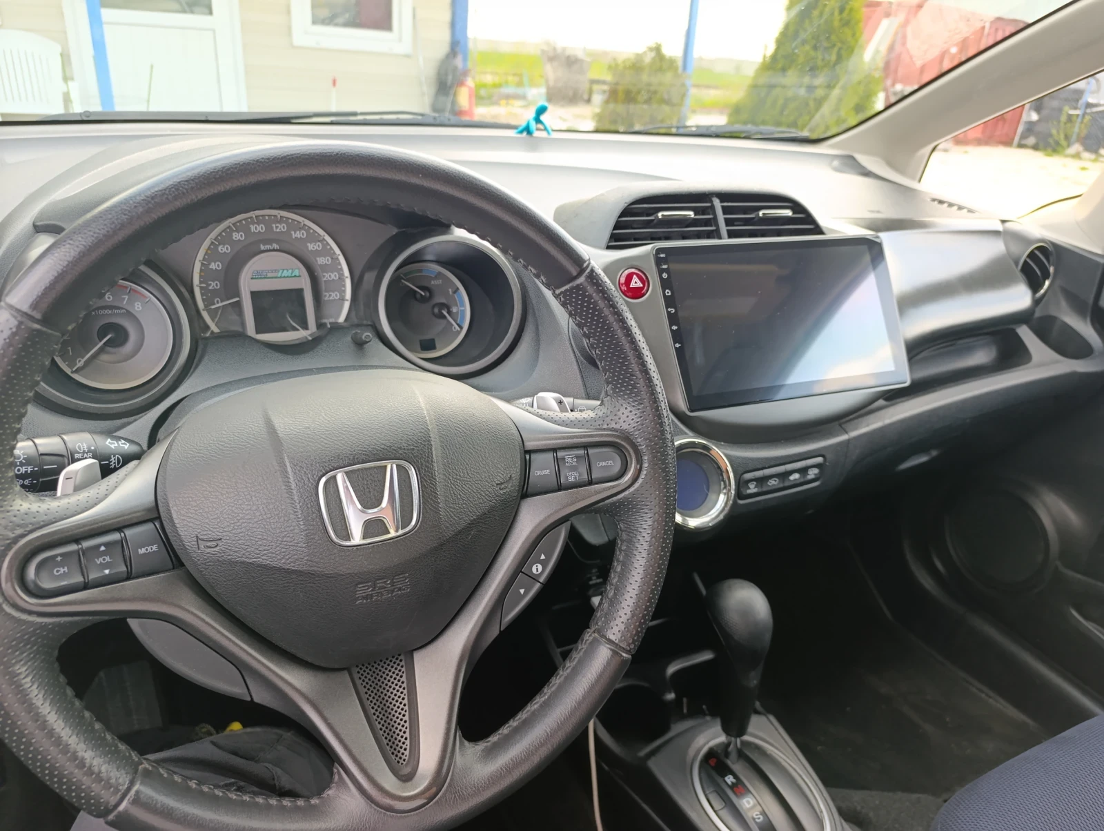 Honda Jazz 1.4 хибрид!Навигация!Автомат!Панорама!facelift!!!! - изображение 7