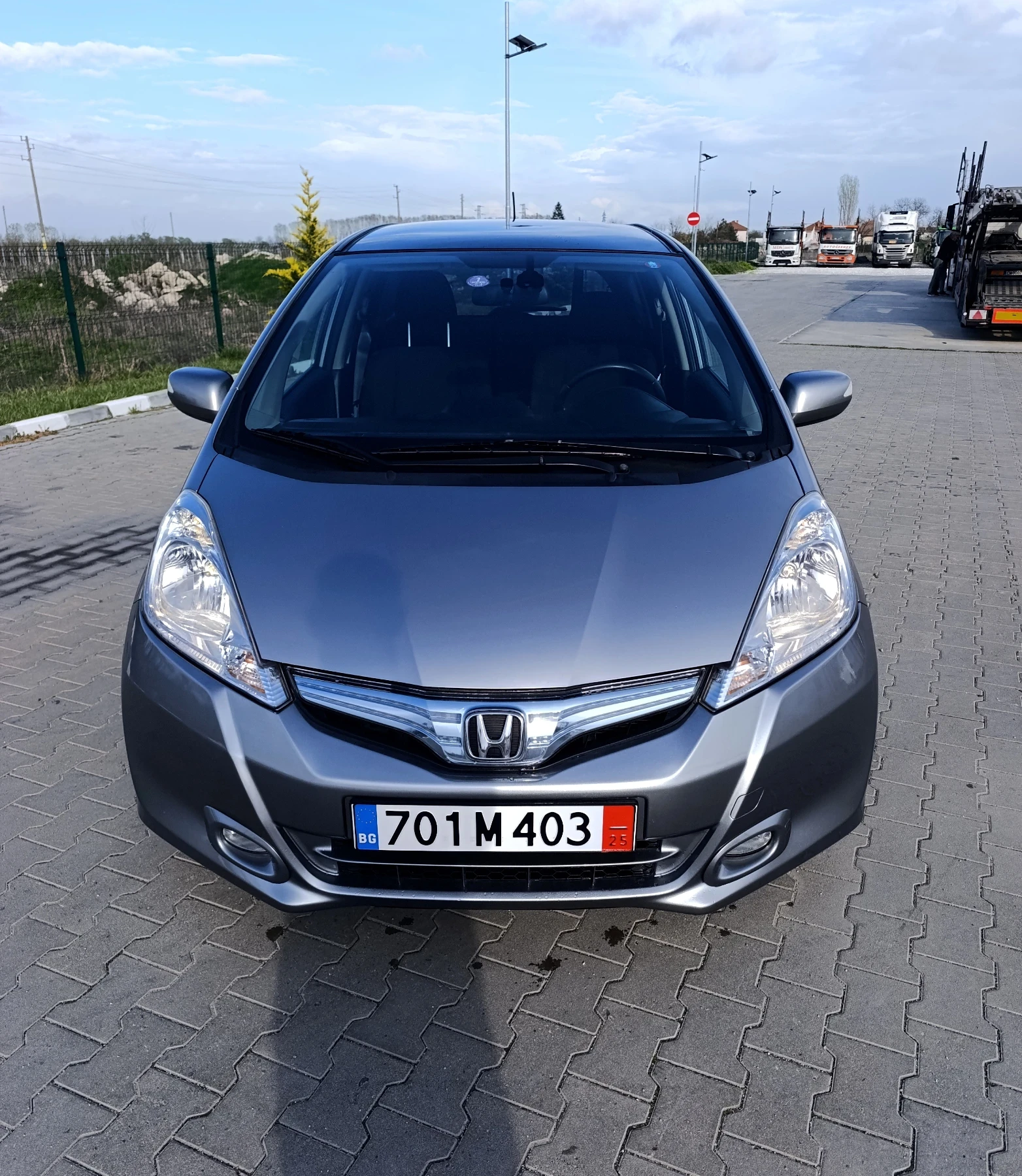 Honda Jazz 1.4 хибрид!Навигация!Автомат!Панорама!facelift!!!! - изображение 3