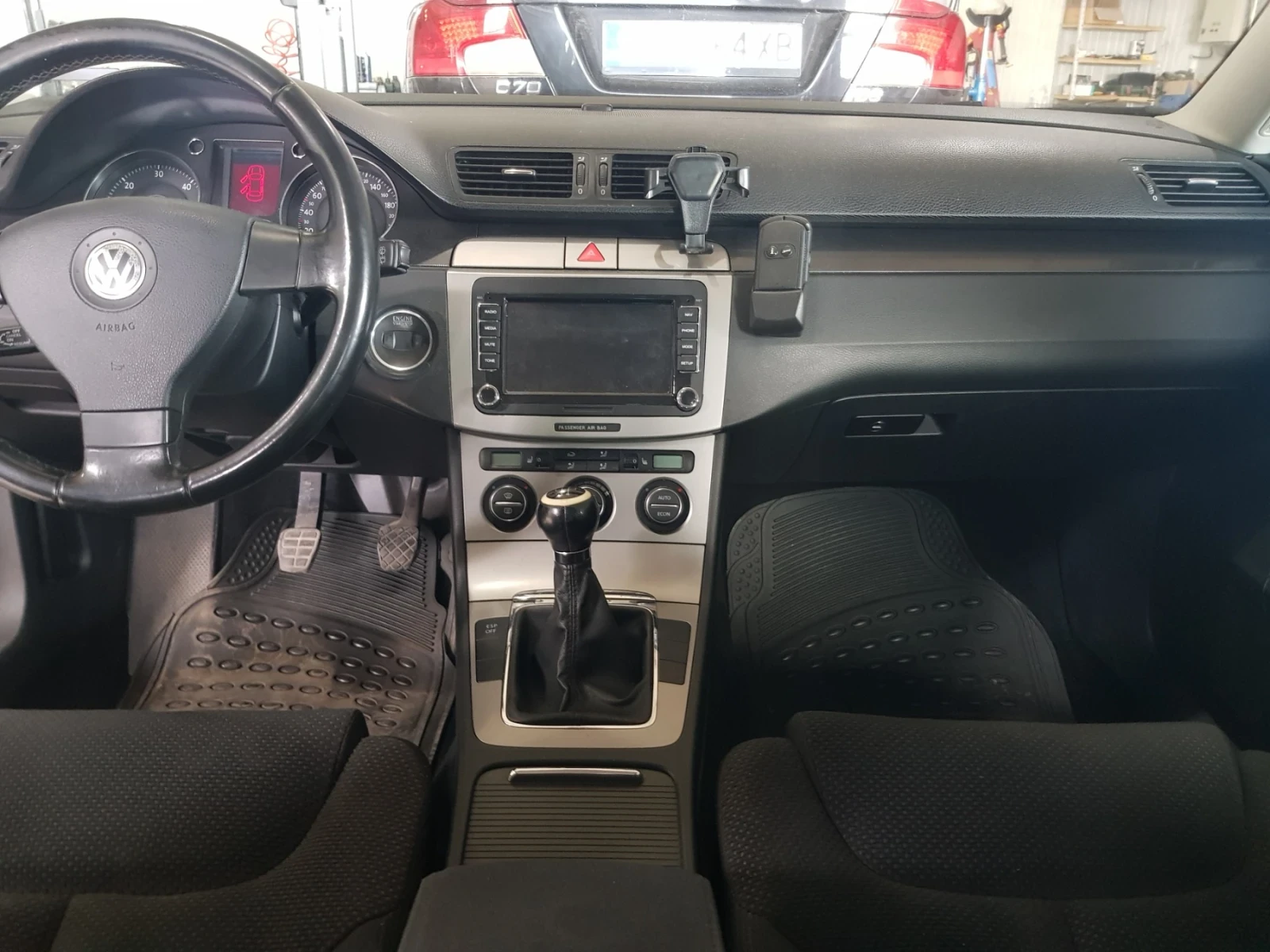 VW Passat  - изображение 4