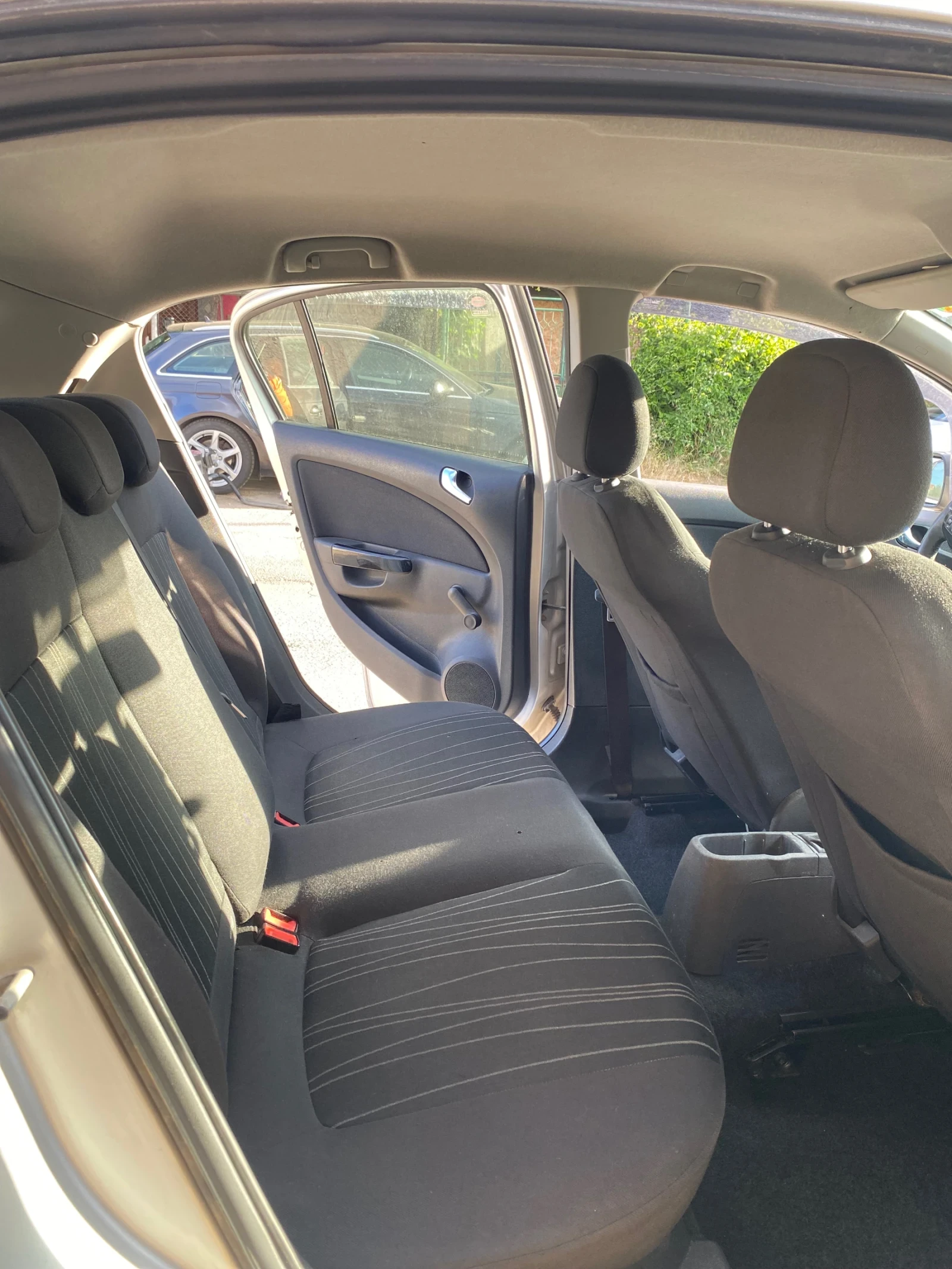 Opel Corsa  - изображение 7