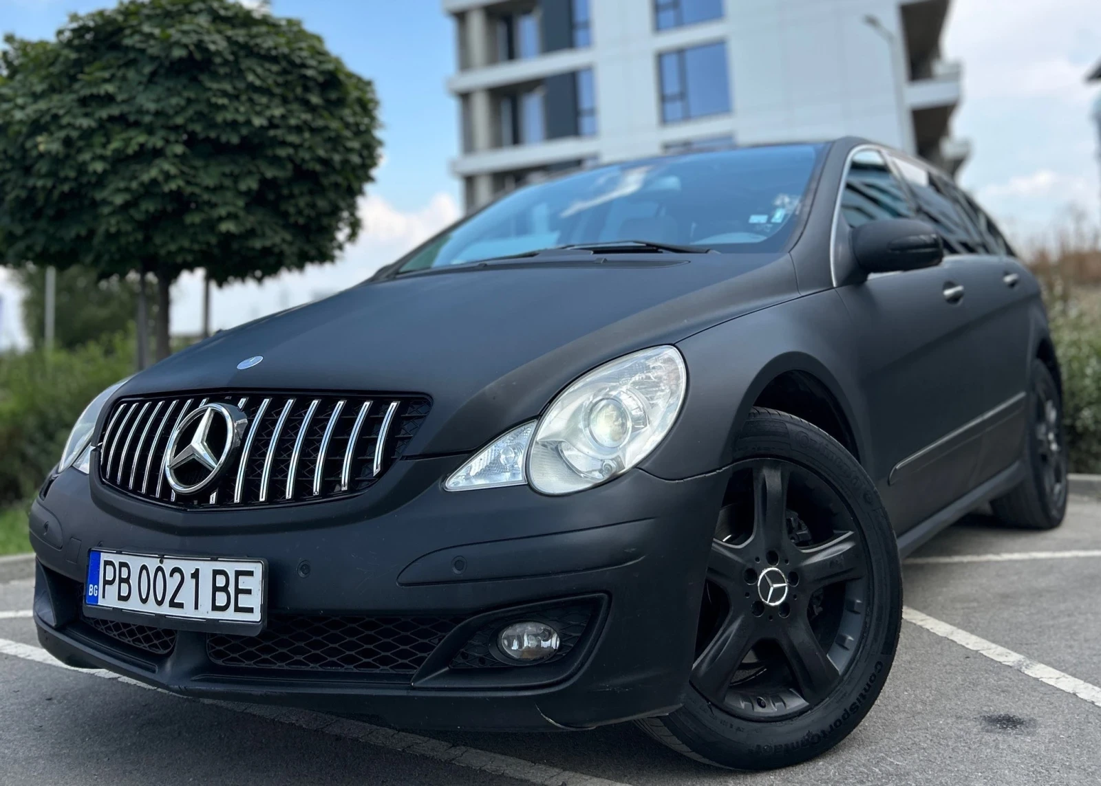 Mercedes-Benz R 320  - изображение 5