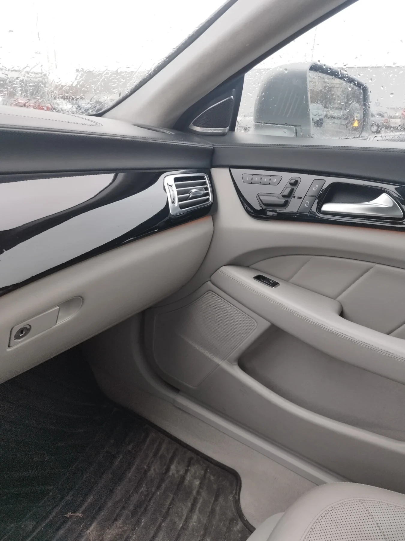 Mercedes-Benz CLS 350 177560 км | Mobile.bg — изображение 8